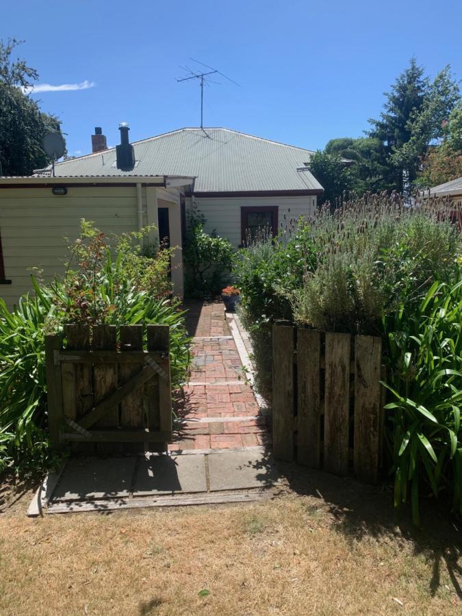 Villa In The Vines Martinborough Buitenkant foto