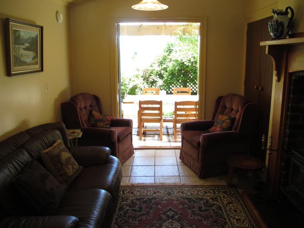 Villa In The Vines Martinborough Buitenkant foto